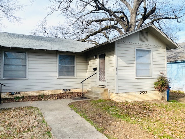 536 Dallas St in Jacksonville, TX - Building Photo