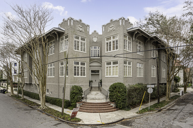 Audubon Court Condominiums