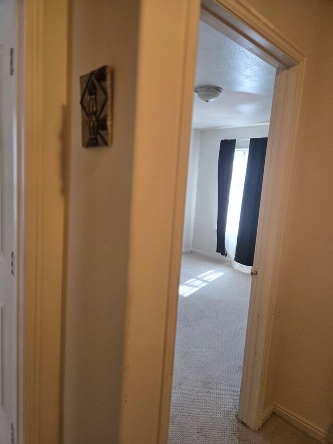 862 Simondi Ave in Salt Lake City, UT - Building Photo - Building Photo