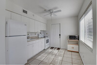 327 Decarie St photo'