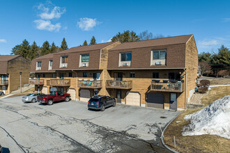 Tyler Ridge Estates in Bristol, CT - Building Photo - Building Photo