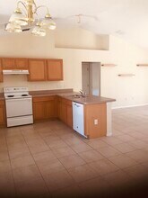 1044 SW Ingrassina Ave in Port St. Lucie, FL - Building Photo - Building Photo