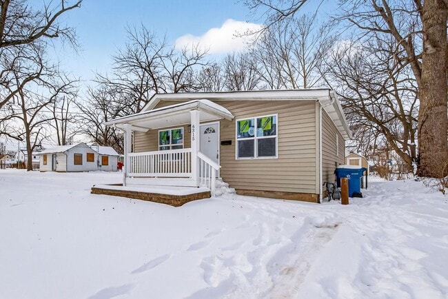 6315 Jackson Ave in St. Louis, MO - Building Photo - Building Photo