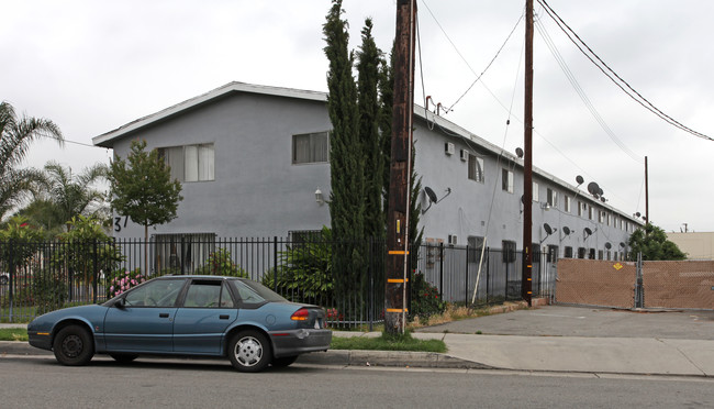 3704 Cypress Ave in El Monte, CA - Building Photo - Building Photo