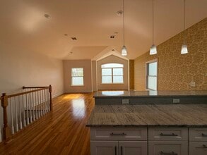 398 Cator Ave in Jersey City, NJ - Building Photo - Building Photo
