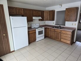 521 Franklin St in Tomah, WI - Building Photo