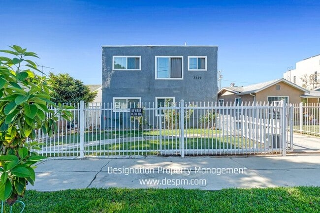property at 3220 Casitas Ave