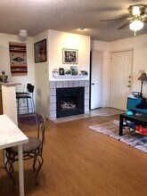 3115 Helms in Austin, TX - Building Photo - Building Photo