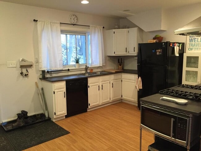 513 56th St in Pittsburgh, PA - Building Photo - Building Photo