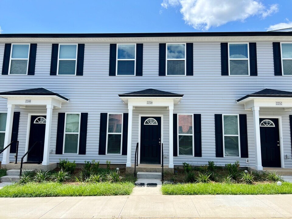 2250 Del Carmel Way in Tallahassee, FL - Building Photo