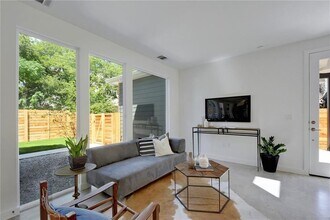 5514 Avenue H in Austin, TX - Building Photo - Building Photo