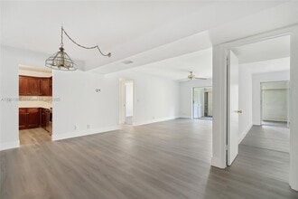 606 NW 13th St in Boca Raton, FL - Building Photo - Building Photo