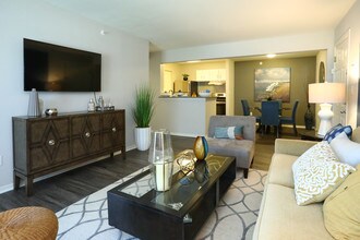 The Villas at Main Street in Ann Arbor, MI - Building Photo - Interior Photo