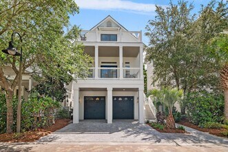 18 Playalinda Court in Santa Rosa Beach, FL - Building Photo - Building Photo