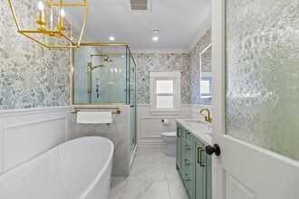 313 Lemarchant Rd in St John's, NL - Building Photo - Building Photo