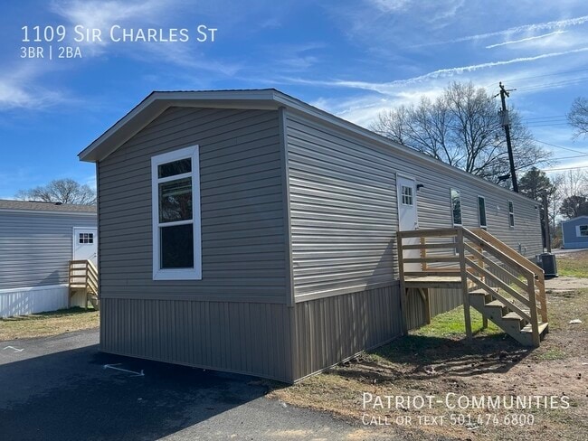 1109 Sir Charles St in Jacksonville, AR - Building Photo - Building Photo