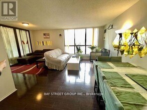 55 Bamburgh Cir in Toronto, ON - Building Photo - Building Photo