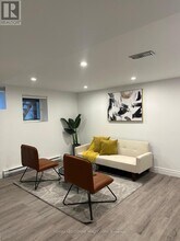 66 Wellington St S in Hamilton, ON - Building Photo - Building Photo