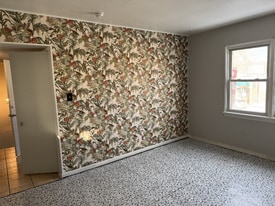 7012 Kennedy Ave in Hammond, IN - Building Photo