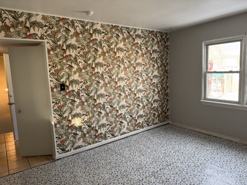 7012 Kennedy Ave in Hammond, IN - Building Photo