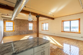Bucktown Lofts in Davenport, IA - Building Photo - Interior Photo