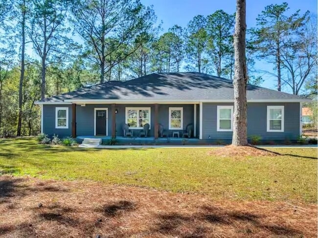 134 Blackberry Ln in Thomasville, GA - Building Photo - Building Photo