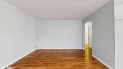 1317 Mackinaw Ave in Calumet City, IL - Building Photo - Building Photo