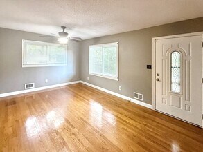 5830 Walnut Grove Rd in Birmingham, AL - Building Photo - Building Photo