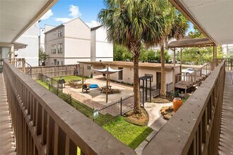 4036 Bellefontaine in Houston, TX - Building Photo - Building Photo