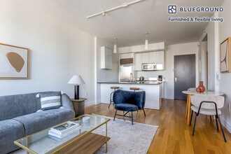 550 W 54th St, Unit SI FL27-ID1102 in New York, NY - Building Photo - Building Photo