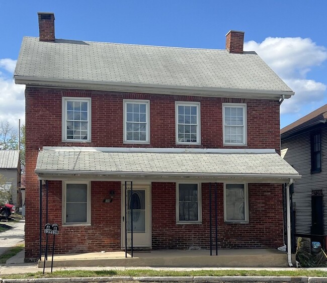 property at 139 W King St