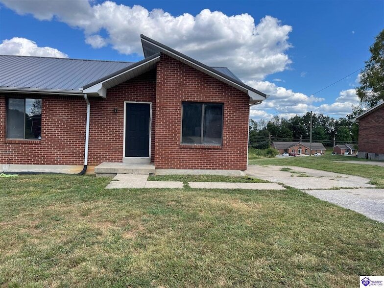 1709 Cliff Ridge Ct in Elizabethtown, KY - Building Photo