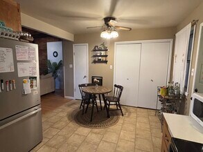 805 Clinkscales Rd in Columbia, MO - Building Photo - Building Photo