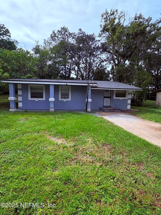2614 Aubrey Ave in Jacksonville, FL - Building Photo