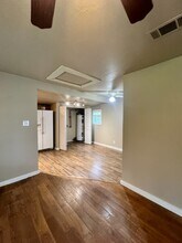 10101 Trails End in Bryan, TX - Building Photo - Building Photo