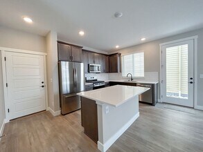 9784 E 62nd Dr in Denver, CO - Building Photo - Building Photo