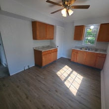 15002 Lotus Dr in Cleveland, OH - Building Photo - Building Photo