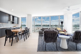 7605 River Rd in North Bergen, NJ - Building Photo