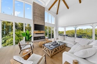 146 Mockingbird Rd in Tavernier, FL - Building Photo - Building Photo