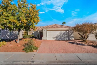 2074 Merano Ct in Las Vegas, NV - Foto de edificio - Building Photo