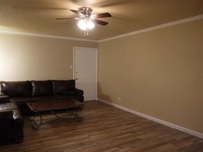 11316 Park Central Pl in Dallas, TX - Building Photo - Building Photo
