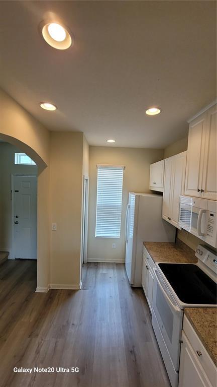 8814 Walnut Gable Ct in Riverview, FL - Building Photo - Building Photo