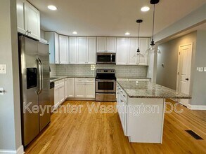 311 Lourdes Dr in Fort Washington, MD - Building Photo - Building Photo