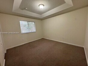 21111 NW 14th Pl in Miami Gardens, FL - Building Photo - Building Photo