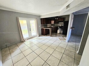 2629 NW 60th Way in Sunrise, FL - Building Photo - Building Photo