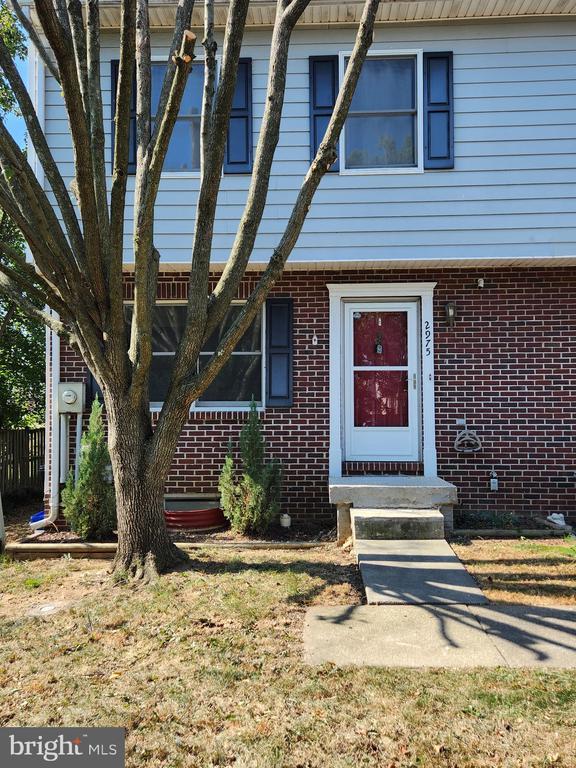 property at 2975 Sorrell Ct