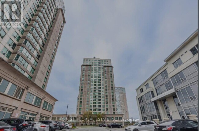 18 Lee Centre Dr in Toronto, ON - Building Photo - Building Photo