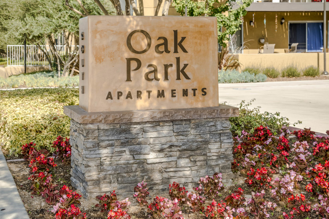 Oak Park (South Bldg) in Monrovia, CA - Building Photo