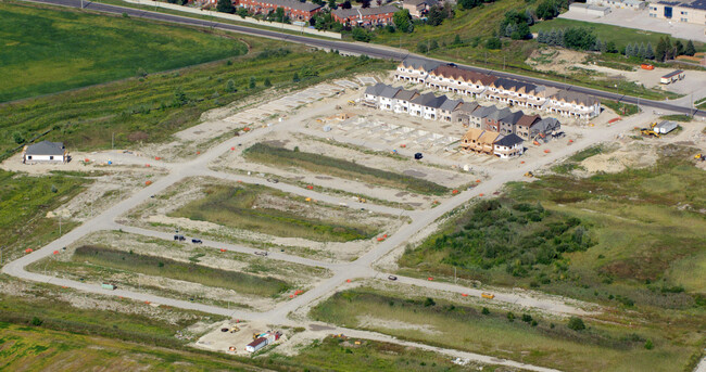 Westagte Village Alliston in New Tecumseth, ON - Building Photo - Building Photo