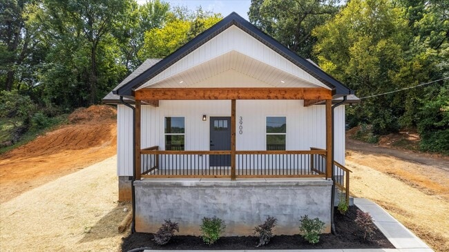 property at 3900 Lilac Ave